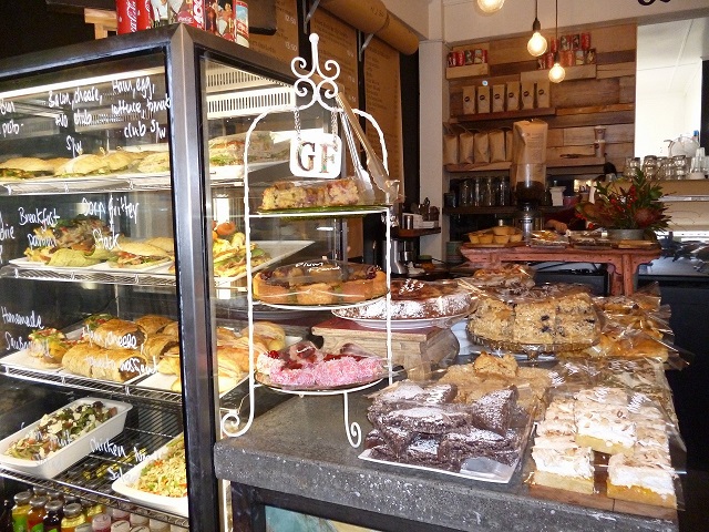Cafe.jpg