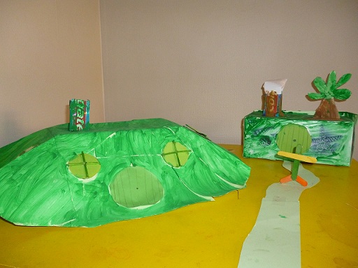 Hobbit holes.jpg