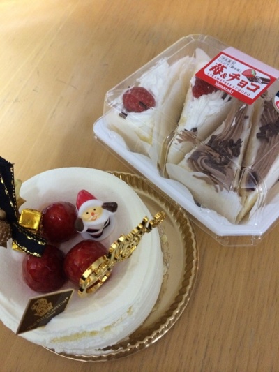 イブのケーキ.jpg