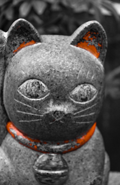 ⑫神社のねこ (416x640)_edited.jpg