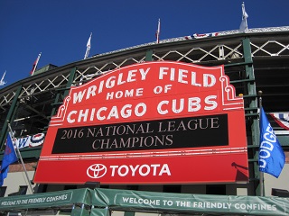 2016-11WrigleyField.jpg